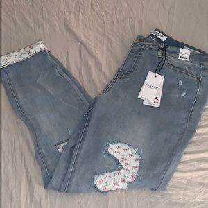 NWT Judy Blue Floral Jeans